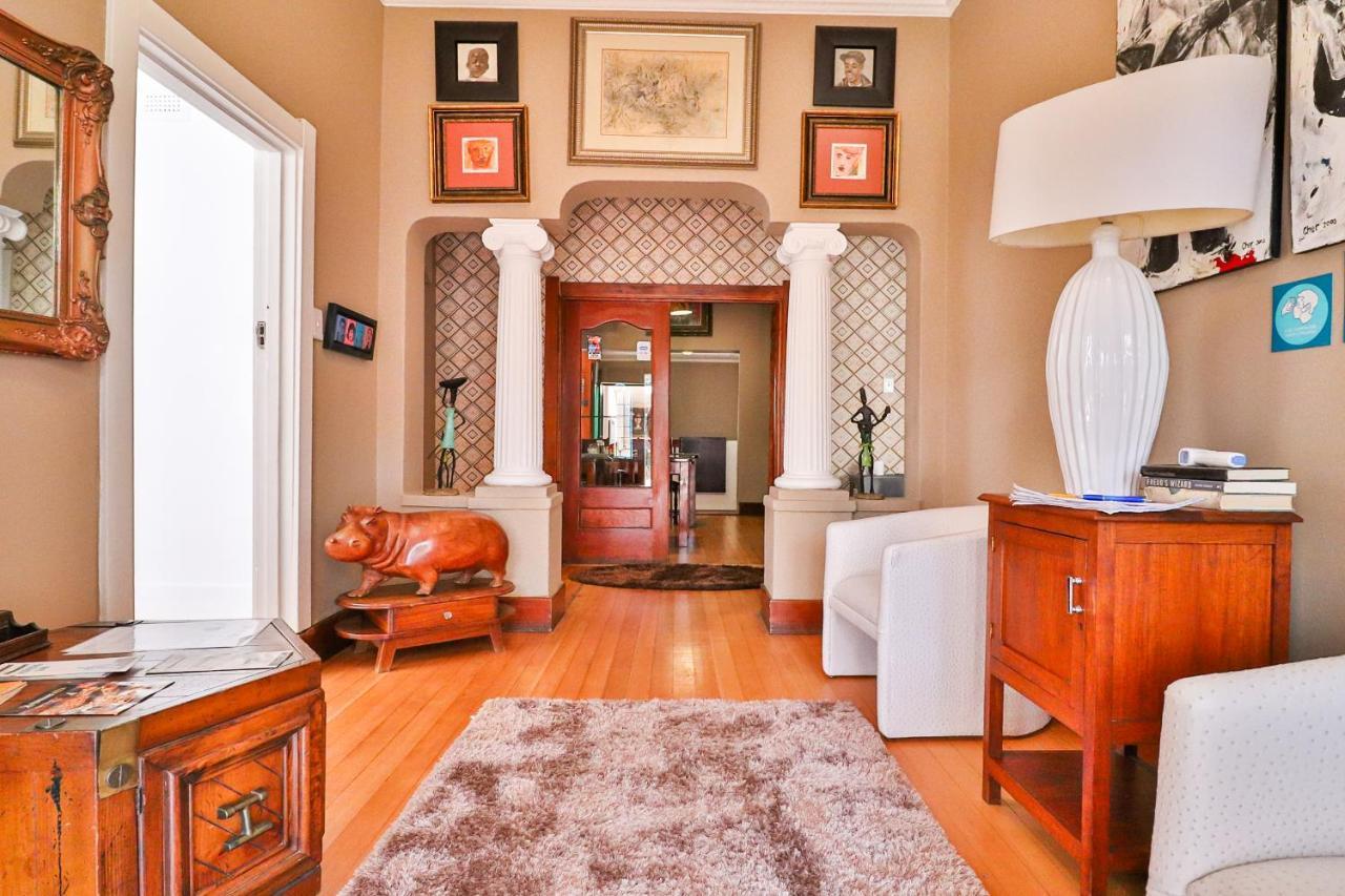 Sunbury Bed And Breakfast โจฮันเนสเบิร์ก ภายนอก รูปภาพ