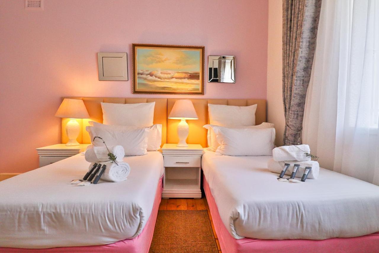 Sunbury Bed And Breakfast โจฮันเนสเบิร์ก ภายนอก รูปภาพ