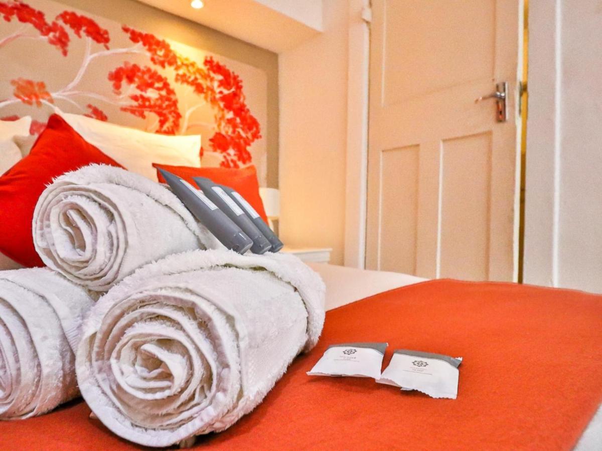 Sunbury Bed And Breakfast โจฮันเนสเบิร์ก ภายนอก รูปภาพ